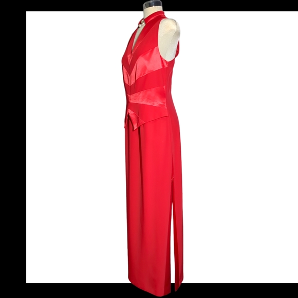 Jhoseff Ribboff  Red Satin Formal Elegant Dress.    Size 10 - Picture 9 of 16